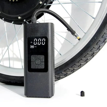 COMPRESOR DE AIRE PORTÁTIL RECARGABLE